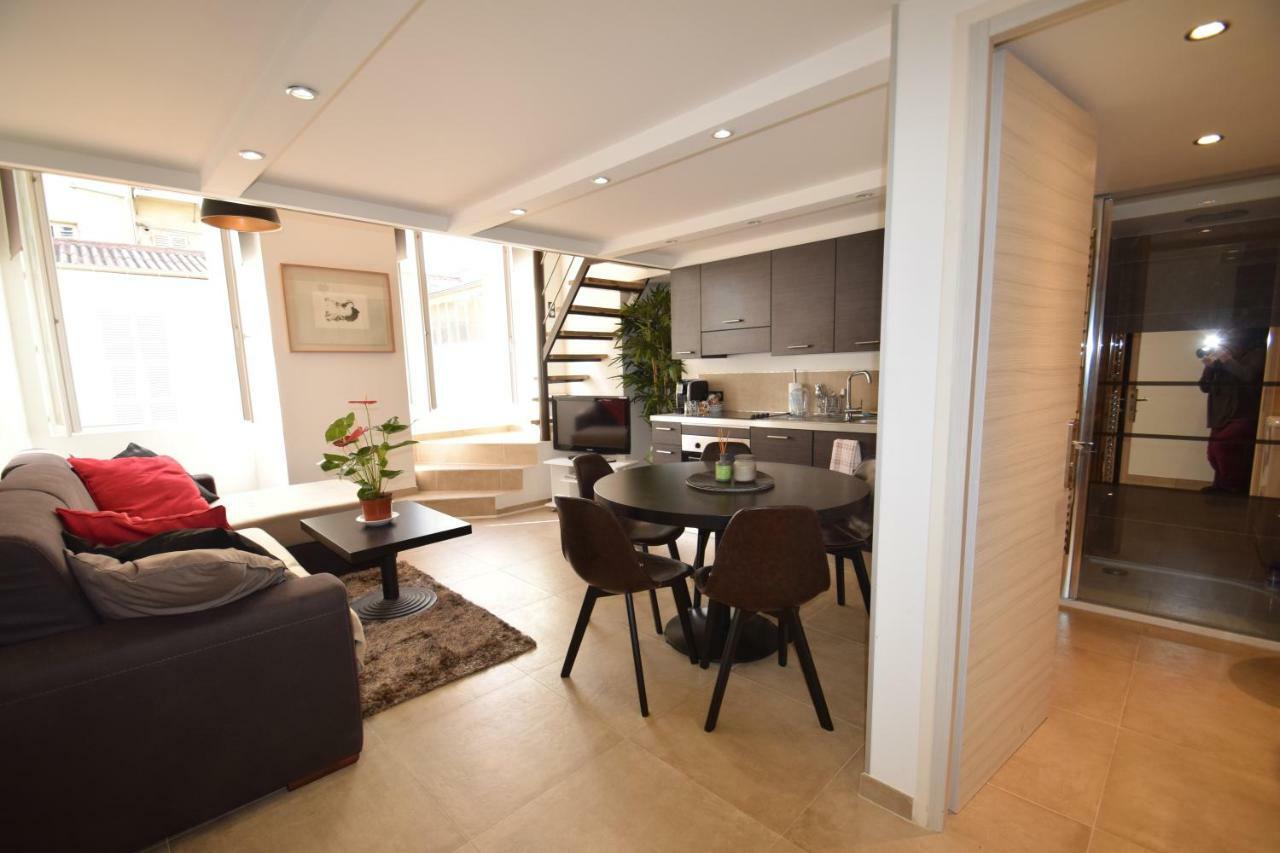 Perla Duplex - No Better Location In Niza Exterior foto